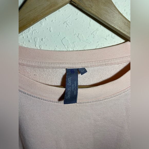 Sweaty Betty Light Pink Sweater With Thumb Holes ( M ) - Picture 3 of 7
